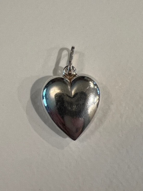 Jewelry - Sterling Silver Heart Pendant Charm - Silver